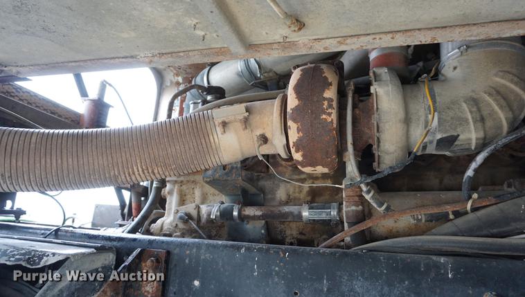 image for item DD6490 1977 Kenworth K1CCC semi truck