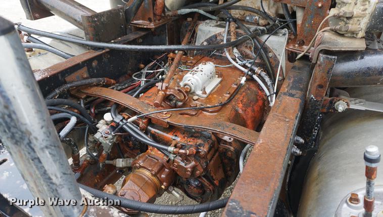 image for item DD6490 1977 Kenworth K1CCC semi truck