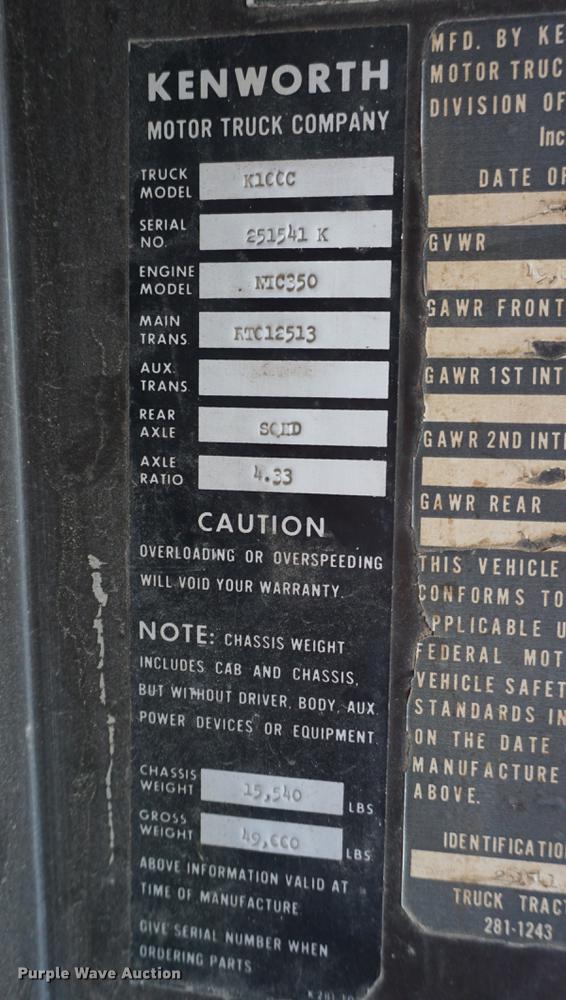 image for item DD6490 1977 Kenworth K1CCC semi truck