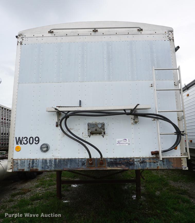 image for item DD6491 1984 Cornhusker triler Wilkens walking floor