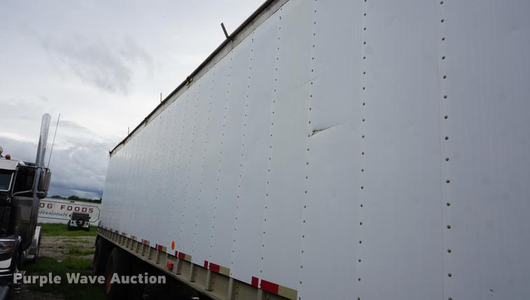 image for item DD6491 1984 Cornhusker triler Wilkens walking floor