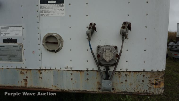 image for item DD6493 1999 Fruehauf dry van trailer
