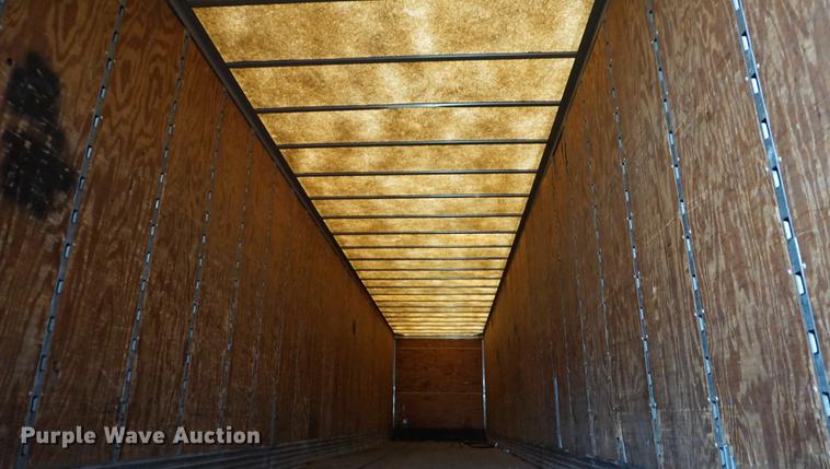 image for item DD6493 1999 Fruehauf dry van trailer