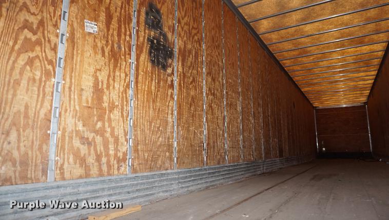 image for item DD6493 1999 Fruehauf dry van trailer