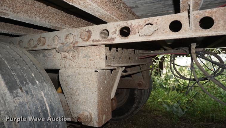 image for item DD6494 2000 Wabash dry van trailer