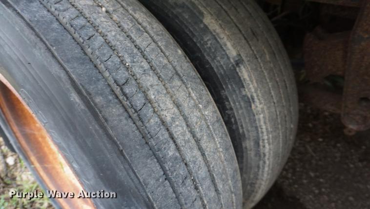 image for item DD6496 1995 Great Dane 7011TY dry van trailer