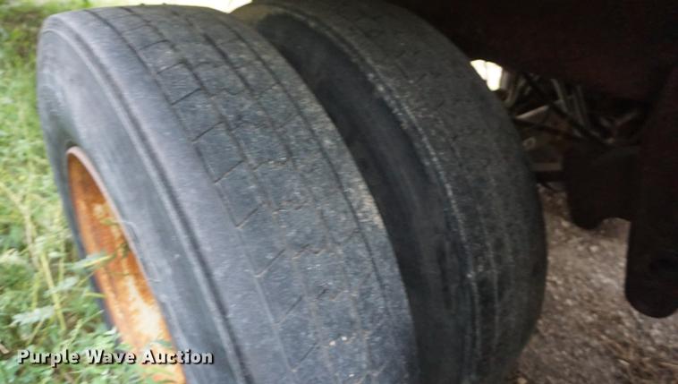 image for item DD6496 1995 Great Dane 7011TY dry van trailer