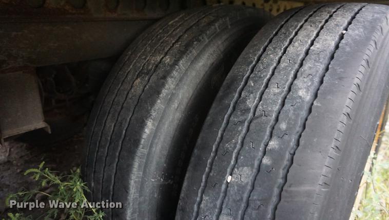 image for item DD6497 2007 Wabash dry van trailer