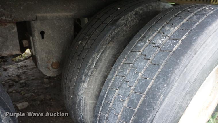 image for item DD6497 2007 Wabash dry van trailer