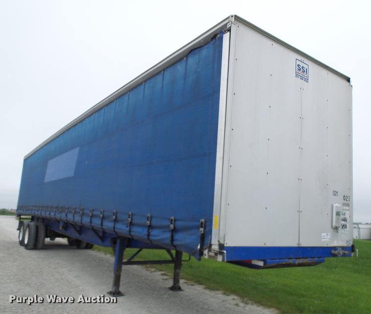 image for item DE5214 2000 Wabash side curtain trailer