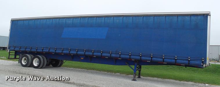 image for item DE5214 2000 Wabash side curtain trailer
