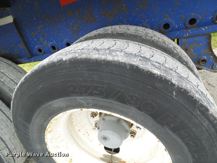 image for item DE5214 2000 Wabash side curtain trailer