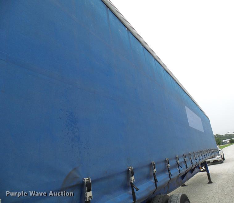 image for item DE5214 2000 Wabash side curtain trailer