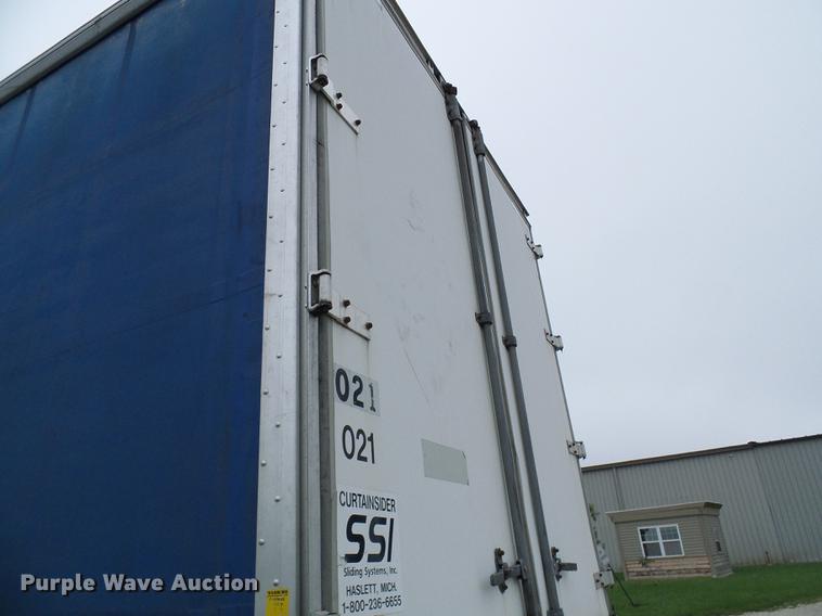 image for item DE5214 2000 Wabash side curtain trailer