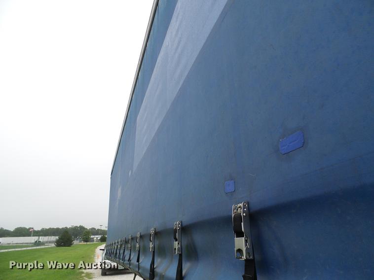 image for item DE5214 2000 Wabash side curtain trailer