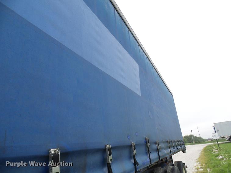 image for item DE5214 2000 Wabash side curtain trailer