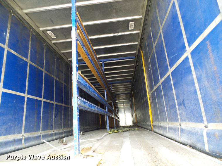 image for item DE5214 2000 Wabash side curtain trailer