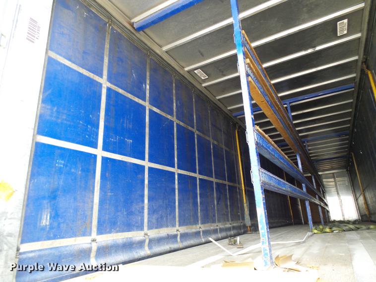 image for item DE5214 2000 Wabash side curtain trailer