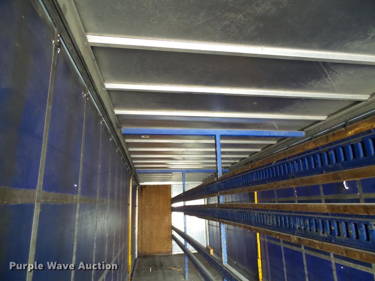 image for item DE5214 2000 Wabash side curtain trailer