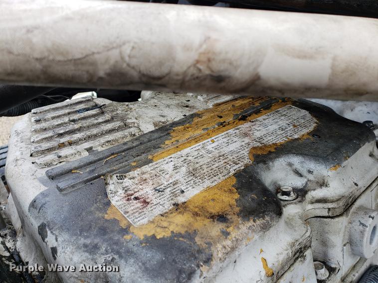 image for item DF2435 1996 Freightliner FLD120 semi truck