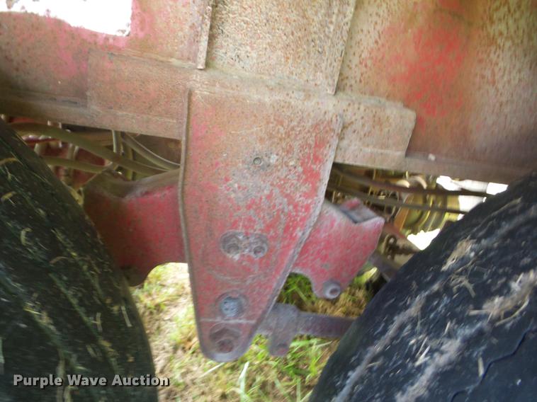 image for item EI9904 1984 Lufkin flatbed trailer