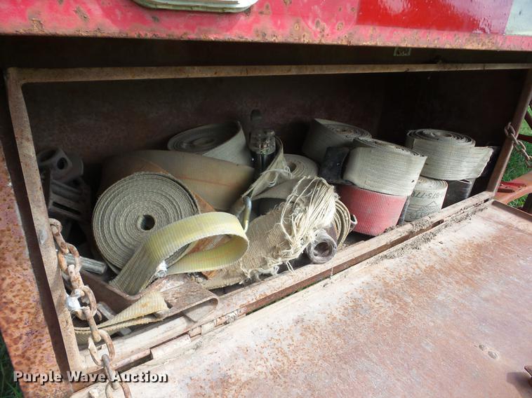 image for item EI9904 1984 Lufkin flatbed trailer