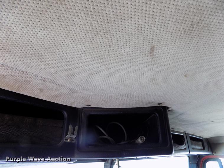 image for item ER9084 1989 Freightliner COE semi truck