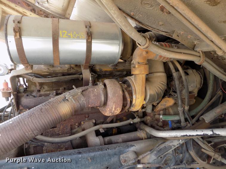 image for item ER9084 1989 Freightliner COE semi truck