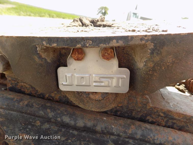 image for item ER9084 1989 Freightliner COE semi truck