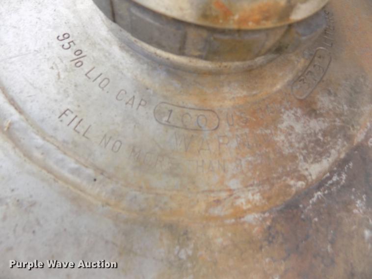 image for item ER9084 1989 Freightliner COE semi truck