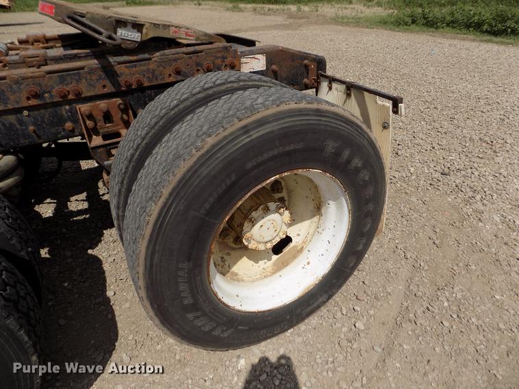 image for item ER9084 1989 Freightliner COE semi truck