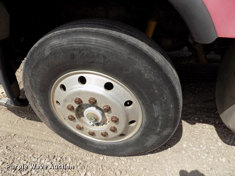 image for item ER9084 1989 Freightliner COE semi truck