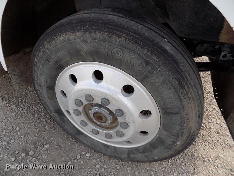 image for item ER9085 1984 Kenworth W900 semi truck