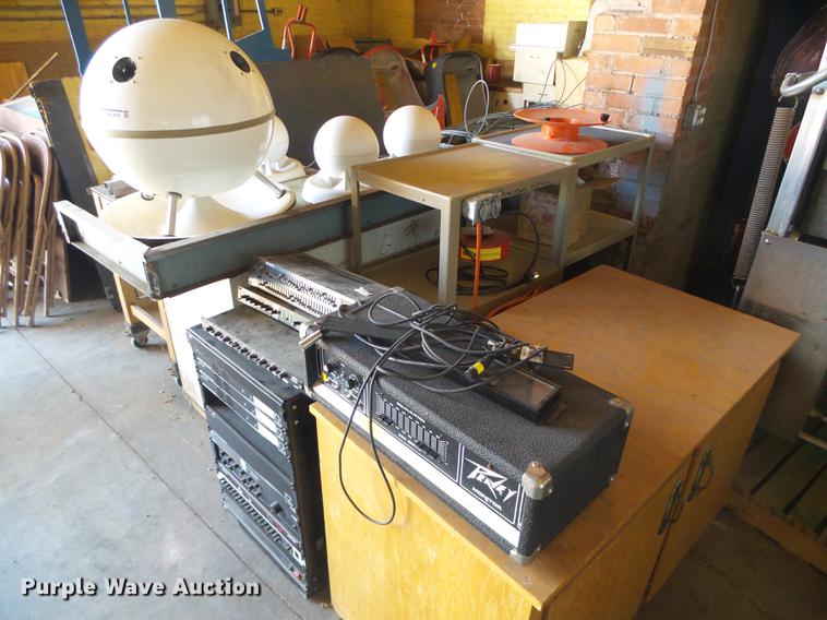 image for item BU9727 Office supplies and equipment