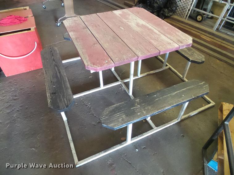 image for item BU9729 Furniture