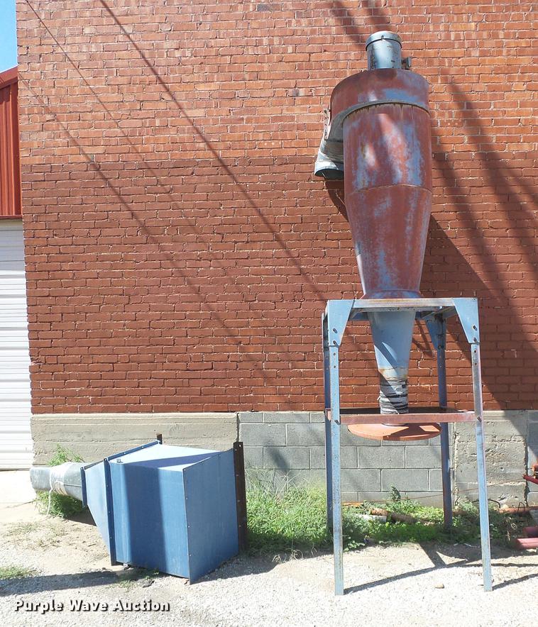 image for item BU9732 Torit shop dust collector