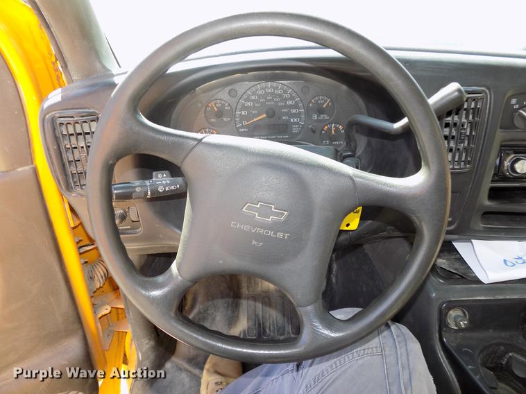 image for item DB8594 2002 Chevrolet Express G3500 school bus