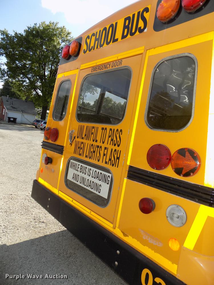 image for item DB8594 2002 Chevrolet Express G3500 school bus