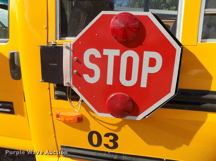 image for item DB8594 2002 Chevrolet Express G3500 school bus