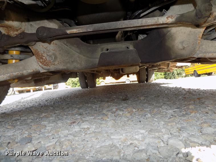 image for item DB8594 2002 Chevrolet Express G3500 school bus