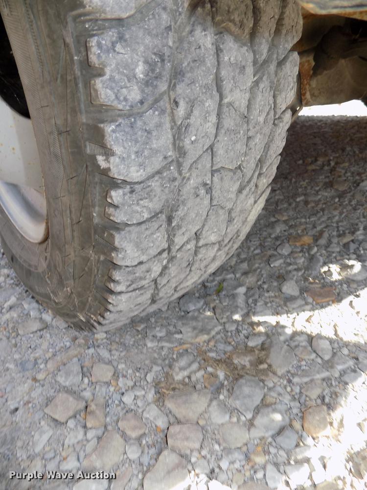 image for item DB8594 2002 Chevrolet Express G3500 school bus