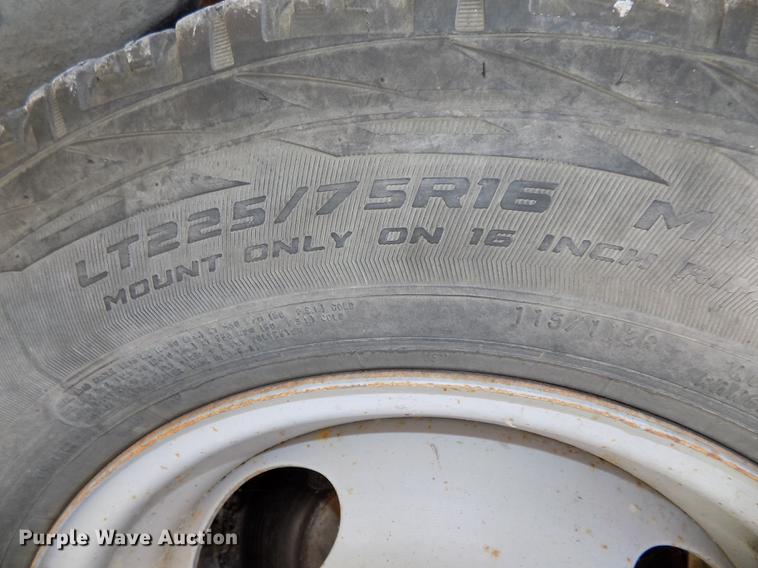 image for item DB8594 2002 Chevrolet Express G3500 school bus