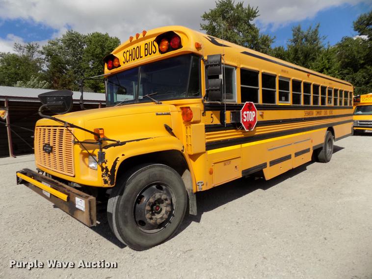 image for item DB8595 2001 Chevrolet CV200C school bus