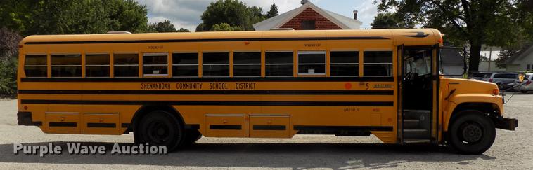 image for item DB8595 2001 Chevrolet CV200C school bus