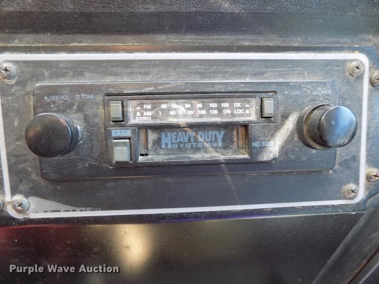 image for item DB8595 2001 Chevrolet CV200C school bus