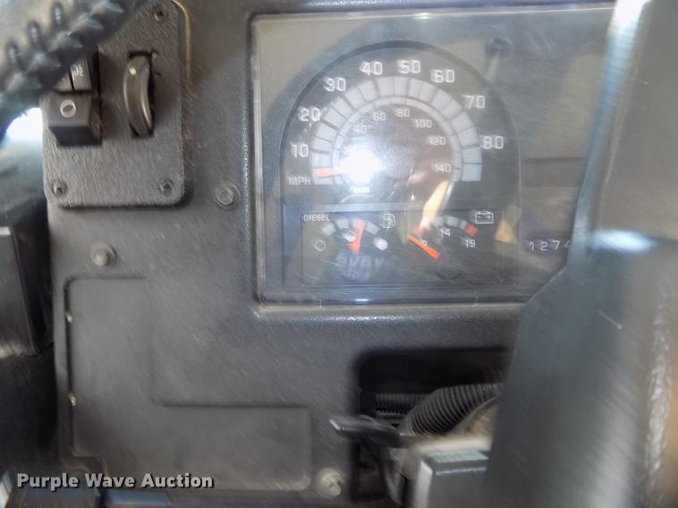 image for item DB8595 2001 Chevrolet CV200C school bus