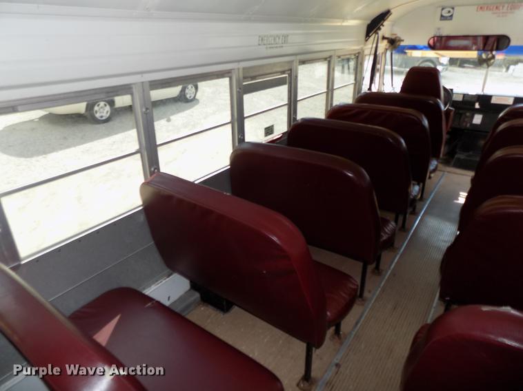 image for item DB8595 2001 Chevrolet CV200C school bus