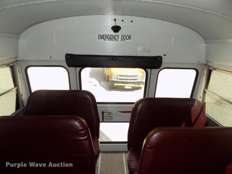 image for item DB8595 2001 Chevrolet CV200C school bus