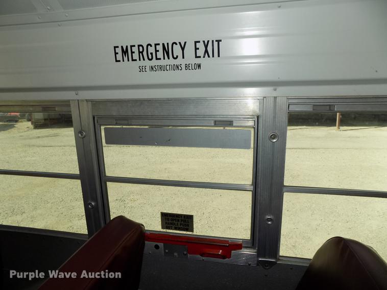 image for item DB8595 2001 Chevrolet CV200C school bus