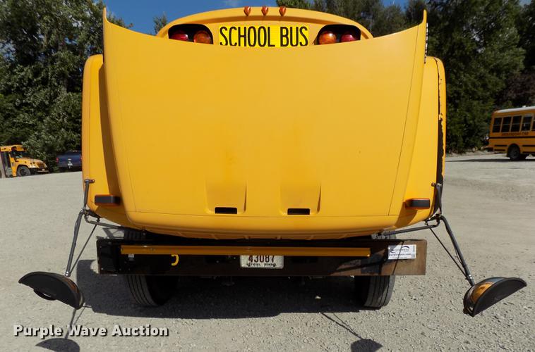 image for item DB8595 2001 Chevrolet CV200C school bus